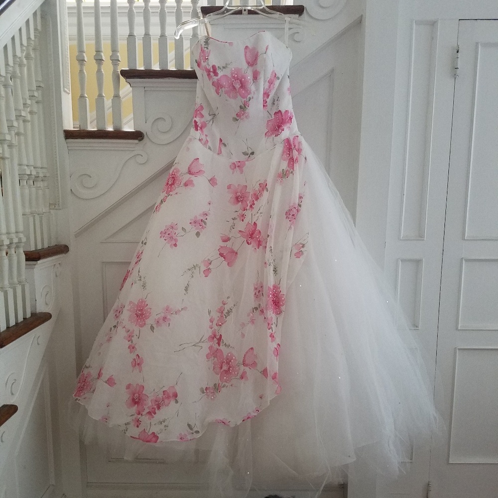Prom dress pink and white